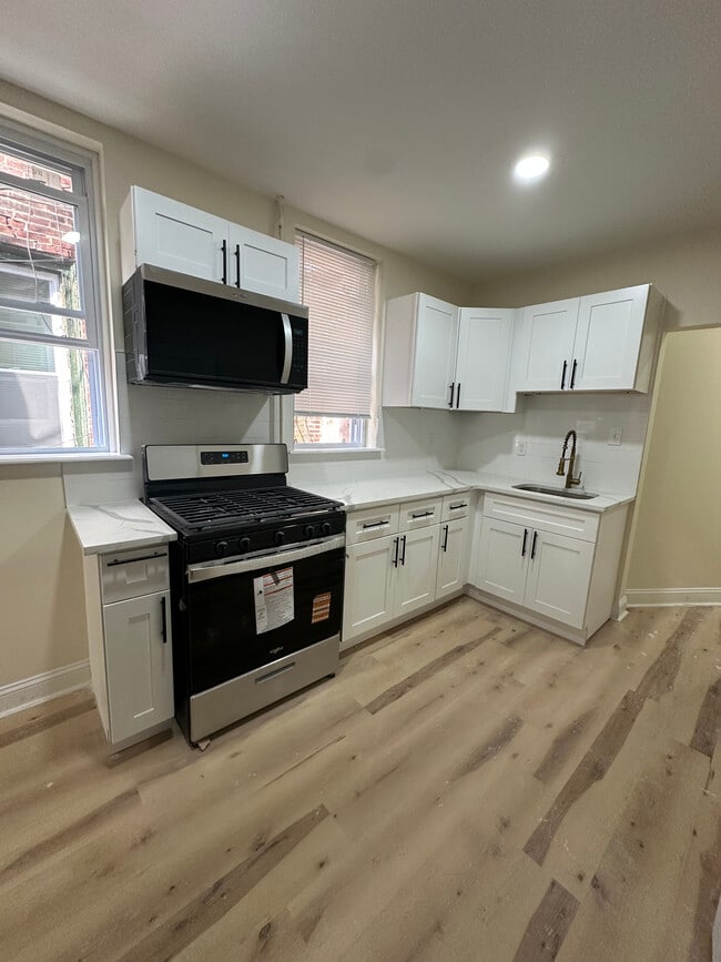 3744 N Carlisle St, Unit #1