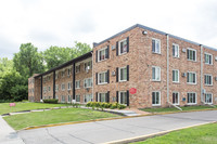 Lynwood Flats in Richfield, MN - Foto de edificio - Building Photo