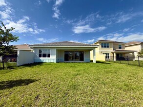 1346 Harvester Xing in Loxahatchee, FL - Building Photo - Building Photo