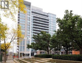 85 Duke St W in Kitchener, ON - Building Photo