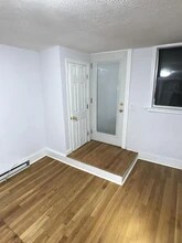 21 Boston St, Unit 1 in Boston, MA - Building Photo - Building Photo