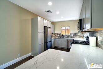 51311 Avenida Velasco in La Quinta, CA - Building Photo - Building Photo