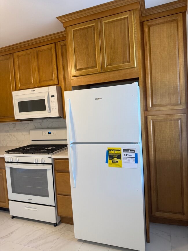 270 Crescent Pl in Yonkers, NY - Building Photo - Building Photo