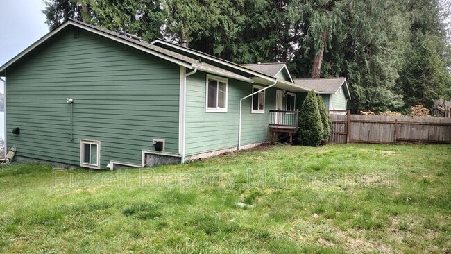 28802 WA-104 in Kingston, WA - Building Photo - Building Photo