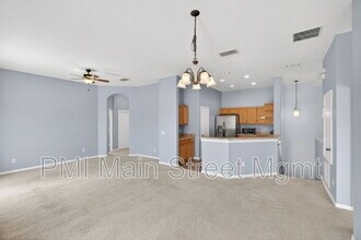 10935 Derringer Dr in Orlando, FL - Building Photo - Building Photo
