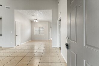 10746 Staghill Dr in Houston, TX - Building Photo - Building Photo