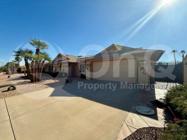 14607 W Yosemite Dr in Sun City West, AZ - Building Photo - Building Photo
