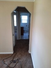 24414 Powers Ave in Dearborn Heights, MI - Building Photo - Building Photo