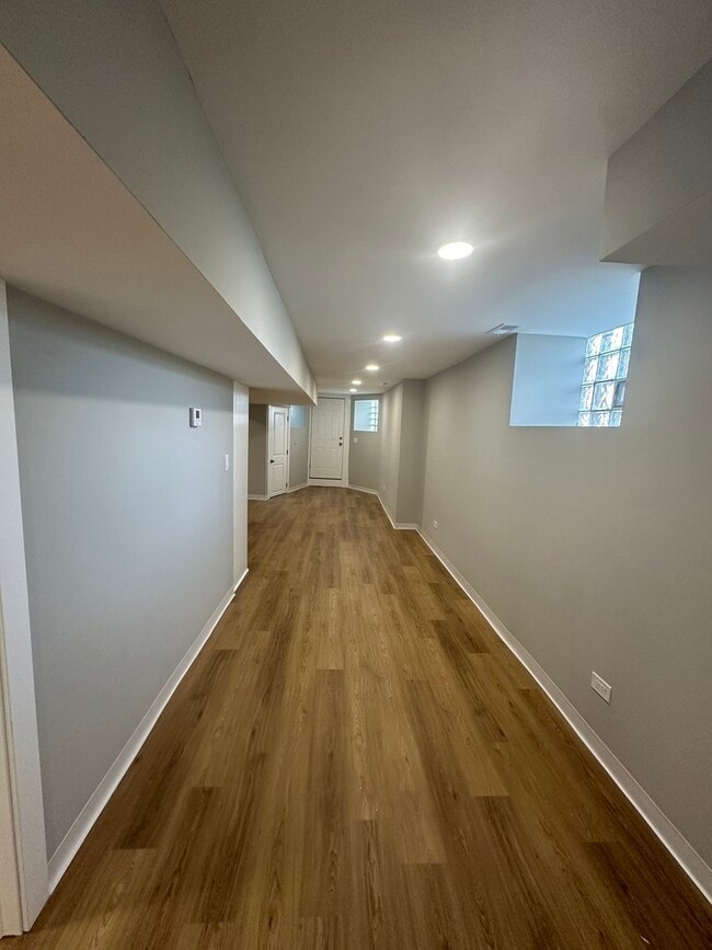 property at 867 E Pershing Rd