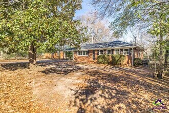 718 Oakview Square in Warner Robins, GA - Building Photo - Building Photo