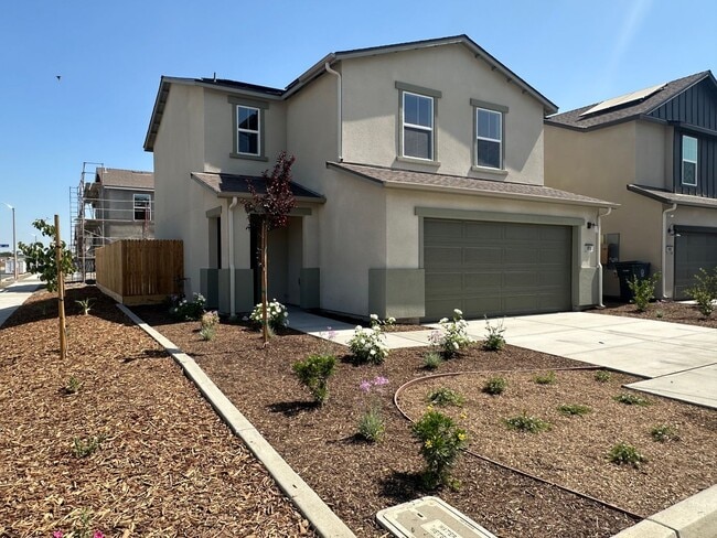property at 1938 Oaks Ct