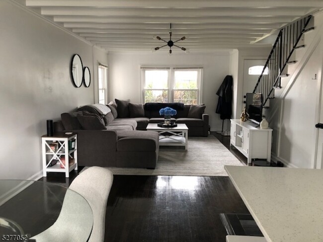 property at 2 Beech Spring Dr