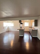 4130 Hathaway Ave-Unit -4 in Long Beach, CA - Building Photo - Building Photo