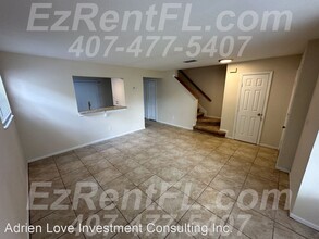 438 Green Spring Cir in Winter Springs, FL - Foto de edificio - Building Photo