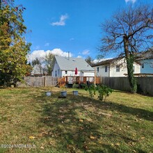 1212 10th Ave in Neptune City, NJ - Foto de edificio - Building Photo