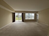 12392 Wedgemere Dr in Huntley, IL - Building Photo - Building Photo