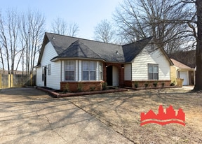 5950 Beauvoir Dr in Millington, TN - Building Photo