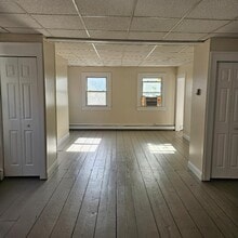 29 Delano St in Poughkeepsie, NY - Building Photo - Building Photo