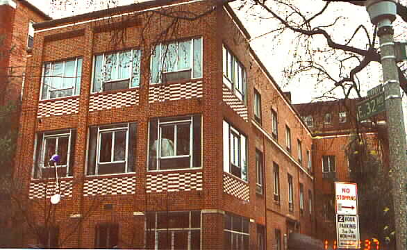 3201 N Charles St in Baltimore, MD - Foto de edificio - Building Photo
