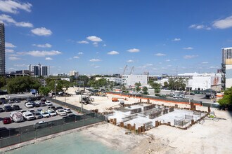 Legacy Hotel and Residences in Miami, FL - Foto de edificio - Building Photo