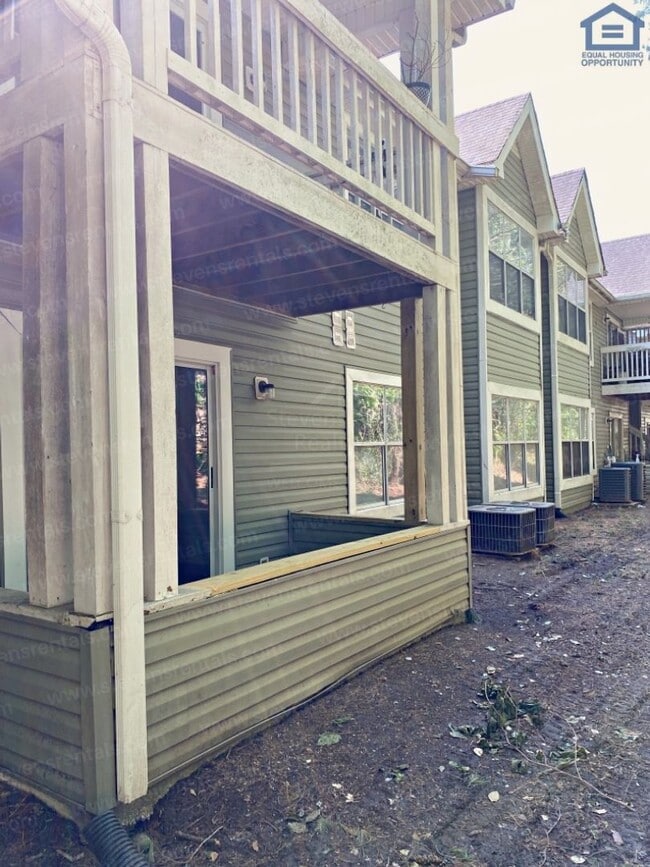 430 Oriole Dr in McMinnville, TN - Building Photo - Building Photo