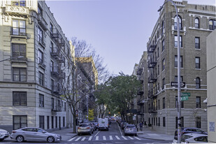 720 W 170th St in New York, NY - Building Photo - Building Photo