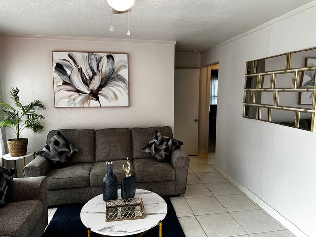 Albores Apartments