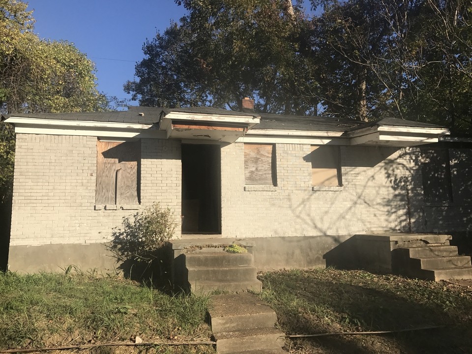 1498 Miller St in Memphis, TN - Building Photo