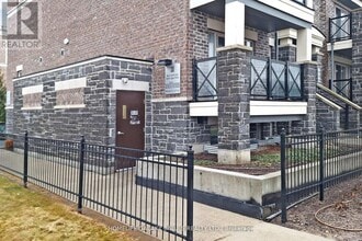 30 Westmeath Ln in Markham, ON - Building Photo - Building Photo