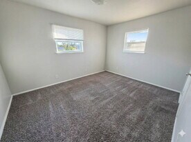 1224 Crown Point Ave in Norman, OK - Building Photo