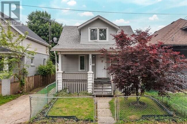 3268 Baby St in Windsor, ON - Building Photo - Building Photo