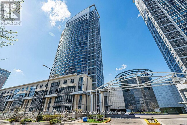 property at 38 Lee Centre Dr