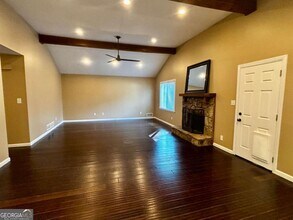 125 Lantern Ridge Ct in Alpharetta, GA - Building Photo - Building Photo