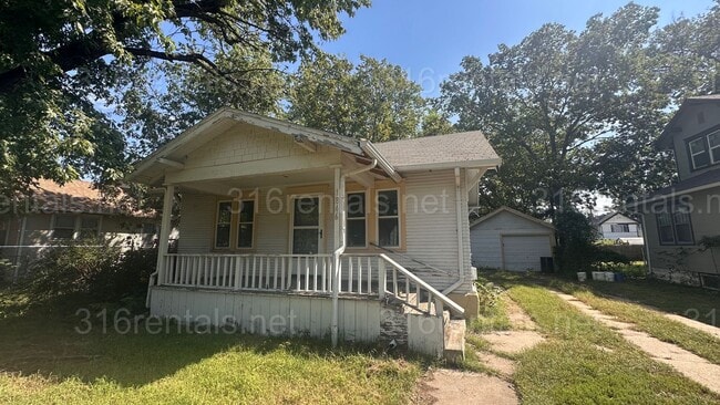 property at 1846 S Market St