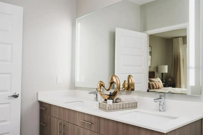 503 Chatham Ave in Orlando, FL - Building Photo - Building Photo