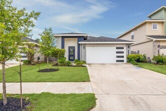 12717 Ermine St in Houston, TX - Building Photo - Building Photo