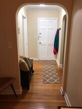 877 Farmington Ave in West Hartford, CT - Building Photo - Building Photo