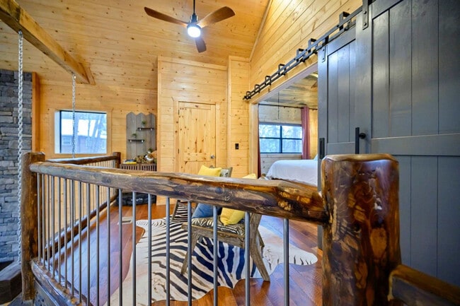 property at 173 Guppy Ln