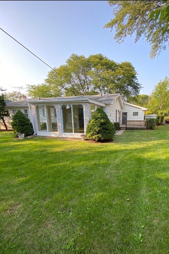 1119 Crest Ln in Western Springs, IL - Building Photo - Building Photo