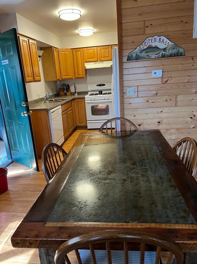 459 Overlook Ct in Warrens, WI - Building Photo - Building Photo