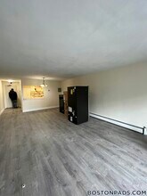 24 Whites Ave, Unit 37 in Watertown, MA - Building Photo - Building Photo