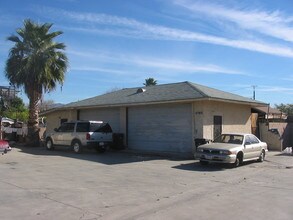 12920 Kagel Canyon St in Pacoima, CA - Building Photo - Building Photo