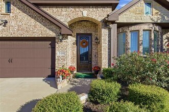 310 Marigold Ct in Glenn Heights, TX - Building Photo - Building Photo