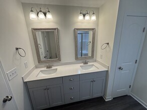 612 S Blackmon St in Benson, NC - Building Photo - Building Photo