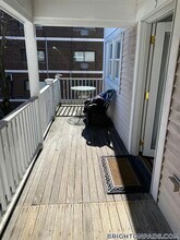 8 Glencoe St, Unit 5 in Boston, MA - Foto de edificio - Building Photo