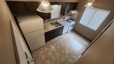 3950 Mt Royal Blvd in Allison Park, PA - Building Photo - Building Photo