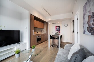 955 Rue Lucien-L'Allier in Montréal, QC - Building Photo - Building Photo