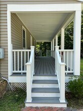 226 Stark Hwy N in Dunbarton, NH - Building Photo - Building Photo