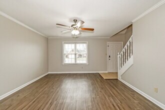 10020 Fox Chase Dr in Olive Branch, MS - Building Photo - Building Photo