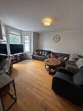 728 E 5th St, Unit 1 in Boston, MA - Building Photo - Building Photo